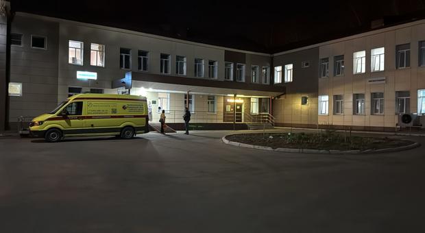 Консультация реаниматологом в Ожоговом центре г. ПОДОЛЬСКА женщины после пожара для госпитализации в Москву в НИИ СП им. Склифосовского.
