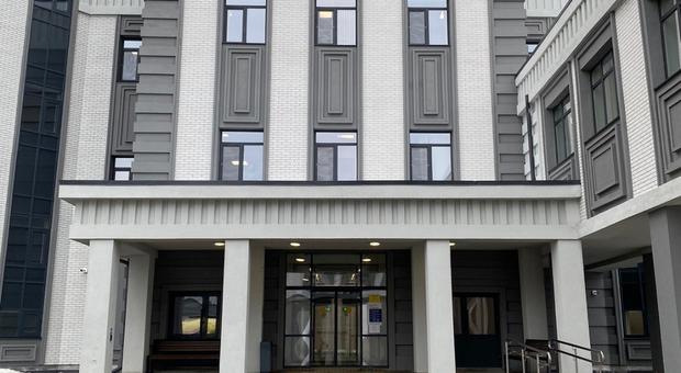 Консультация хирургом в ЦРБ г. ИСТРА больного с перитонитом для перевода в больницу г. Москвы.