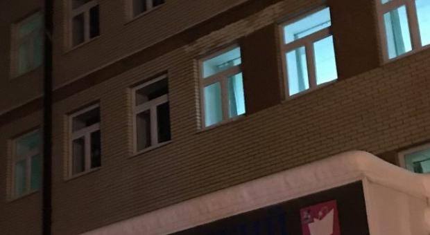 Консультация реаниматологом в ЦРБ г.Фрязино, транспортировка мужчины 72 лет с пневмонией и госпитализации его в городскую клиническую больницу г.Москвы.