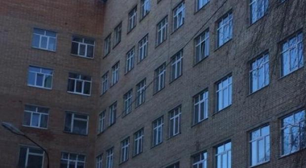 г.Егорьевск, ЦРБ, консультация нейрохирурга для оценки состояния больного с геморрагическим инсультом и возможности оказания нейрохирургической помощи.