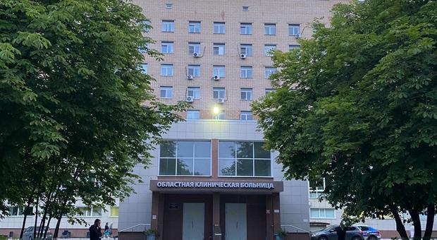 Консультация нейрохирурга в Областной больнице г. РЯЗАНИ больного 47 лет с разрывом аневризмы головного мозга для госпитализации в профильный медицинский центр г. Москва