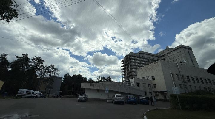 Консультация нейрореаниматологом в г. ЖУКОВСКИЙ больного с инсультом для госпитализации в г. Москву.